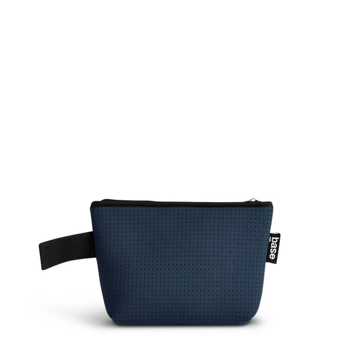 Small pouch bag in navy