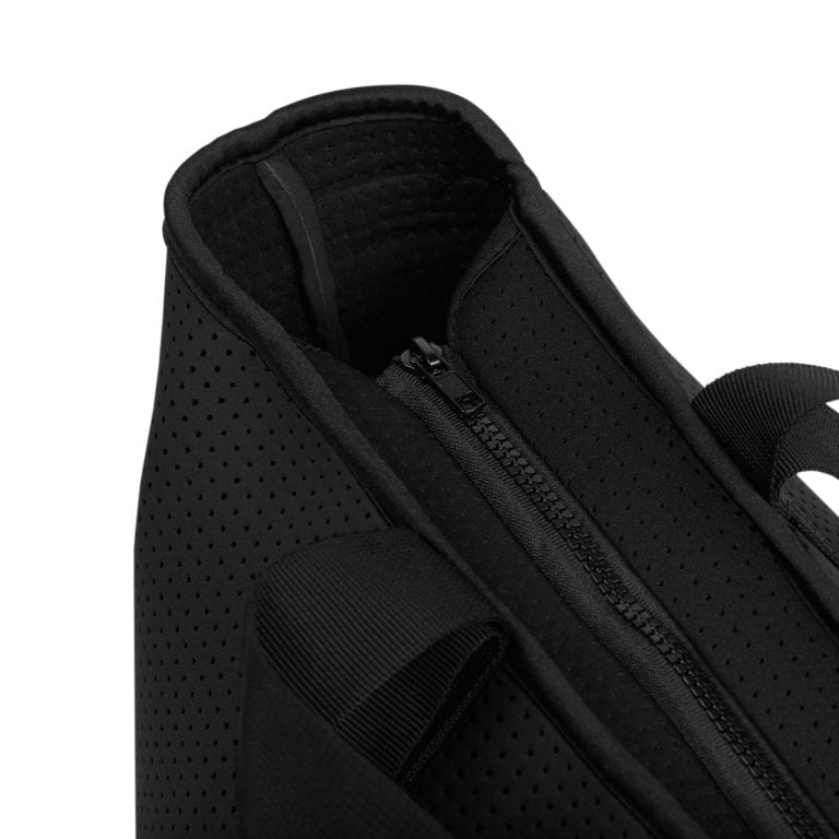 black neoprene bag zipper detail
